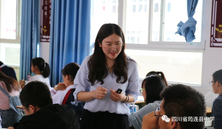 高效學習 從容應考 快樂生活 ——筠連縣中學開展考前心理輔導活動4.jpg