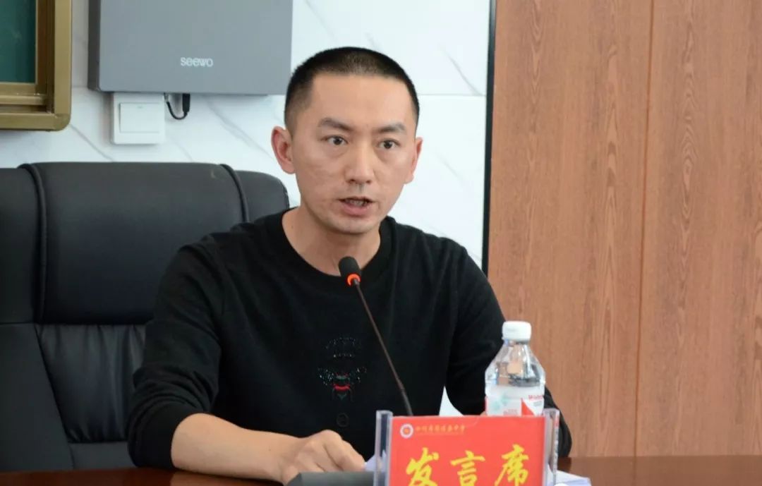 精準分析，高瞻遠矚 ——記四川省筠連縣中學2019年秋期教學管理工作會4.jpg