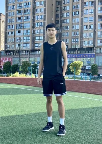 圓夢筠中 圓夢985——高考錄取喜報系列20.jpg
