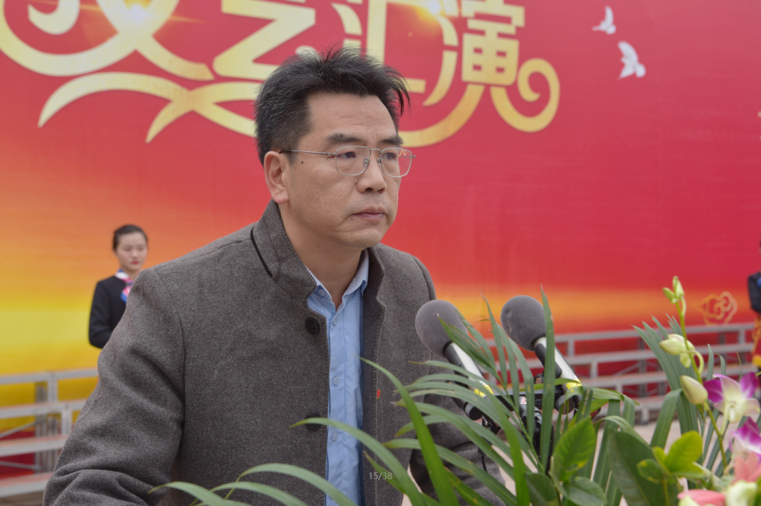 唱響時代旋律 舞動青春風采 ——筠連縣中學紀念“一二·九”學生愛國運動暨第36屆“筠中之聲”藝術節文藝匯演3.png