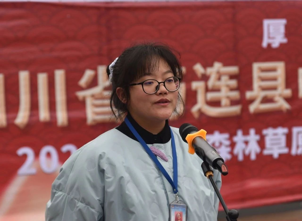 殷切叮囑寓關愛，青春奮斗勇擔當 ——筠連縣中學舉行2021年春期開學典禮4.jpg