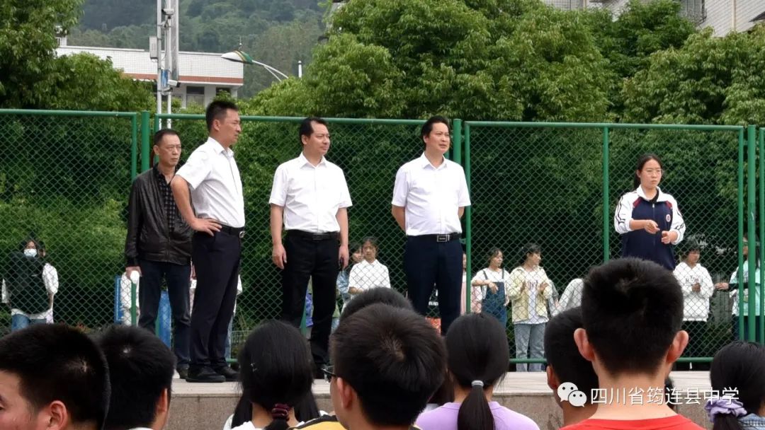 縣委常委、宣傳部部長彭強一行到筠連中學開展校園安全工作督導與檢查1.jpg